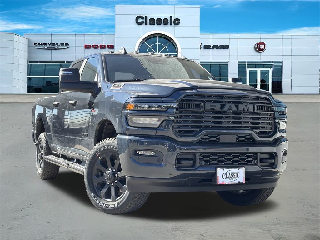 2026 RAM 2500 Big Horn Crew Cab 4WD
