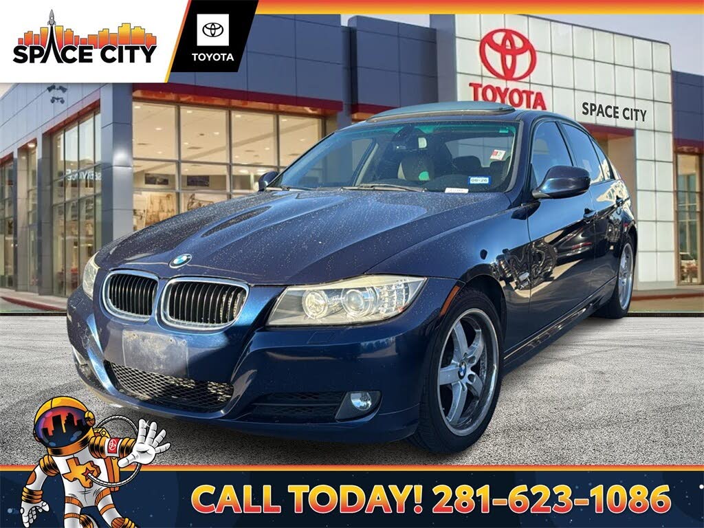 2011 BMW 3 Series 328i xDrive Sedan AWD