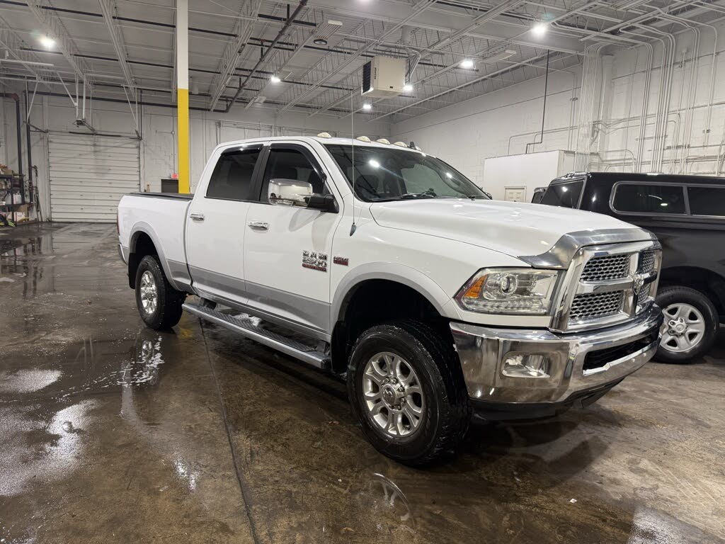 2014 RAM 2500 Laramie Crew Cab 4WD