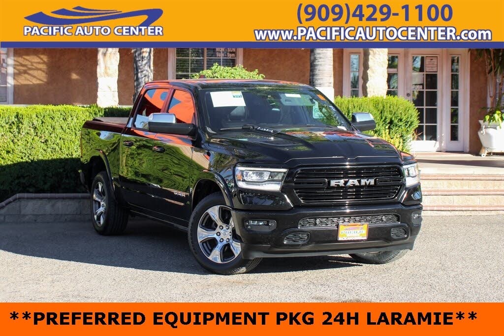 2019 RAM 1500 Laramie Crew Cab RWD