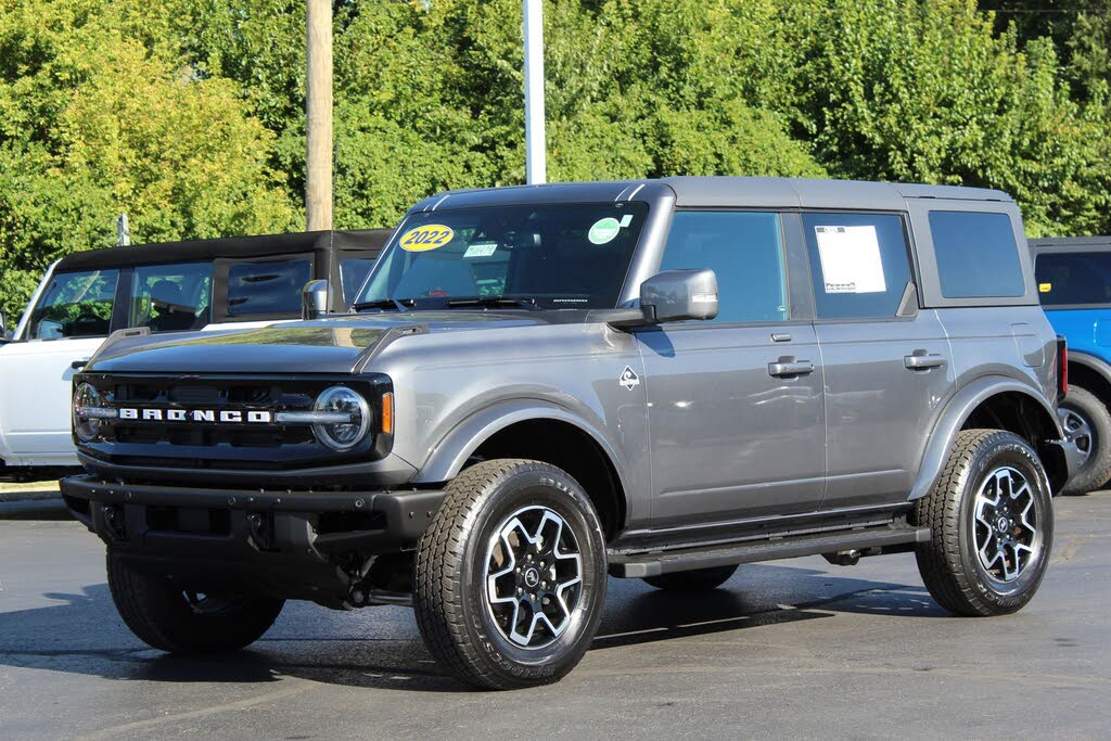 2022 Ford Bronco Outer Banks 4-Door 4WD