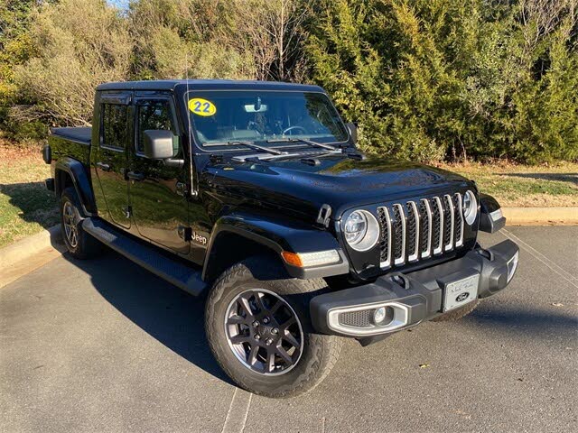 2022 Jeep Gladiator Overland Crew Cab 4WD