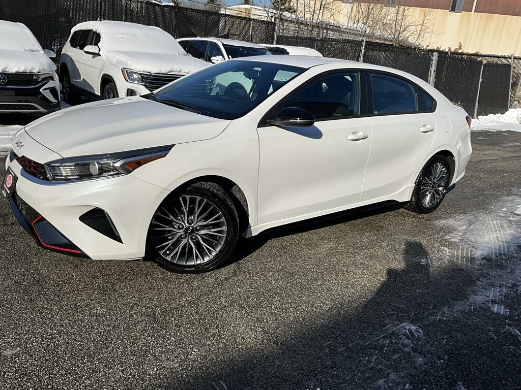 2022 Kia Forte GT-Line FWD
