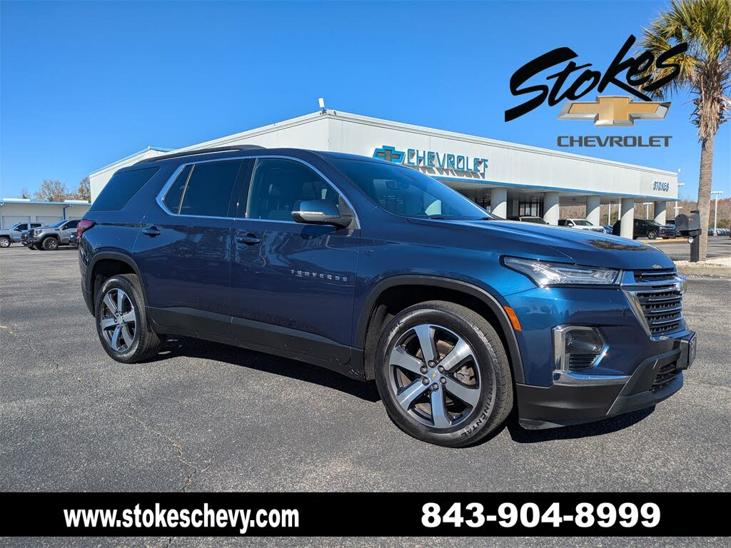 2023 Chevrolet Traverse LT Leather AWD