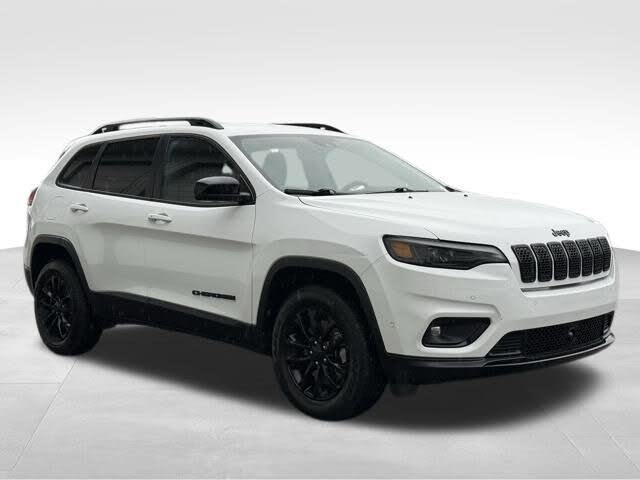 2023 Jeep Cherokee Altitude 4WD