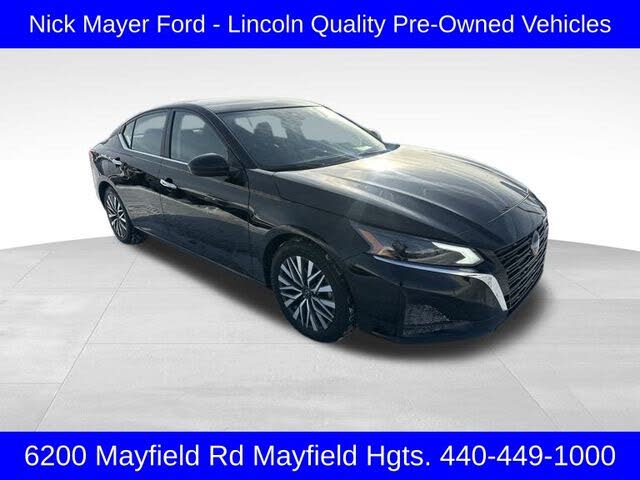 2023 Nissan Altima 2.5 SV FWD