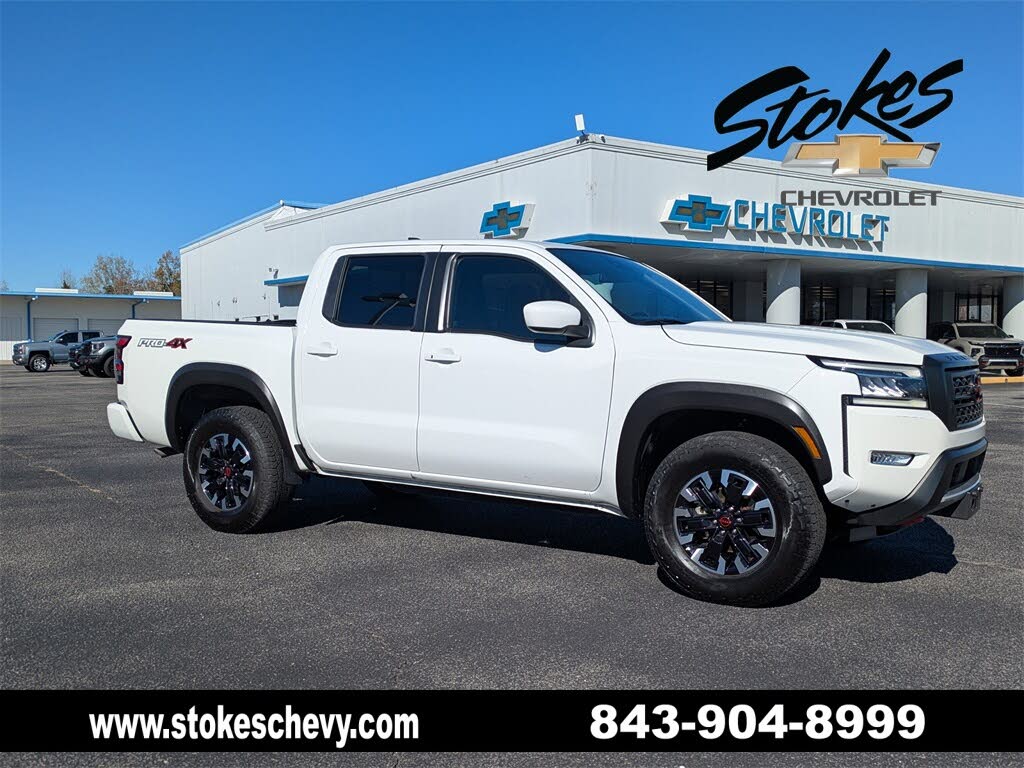 2024 Nissan Frontier PRO-4X Crew Cab 4WD