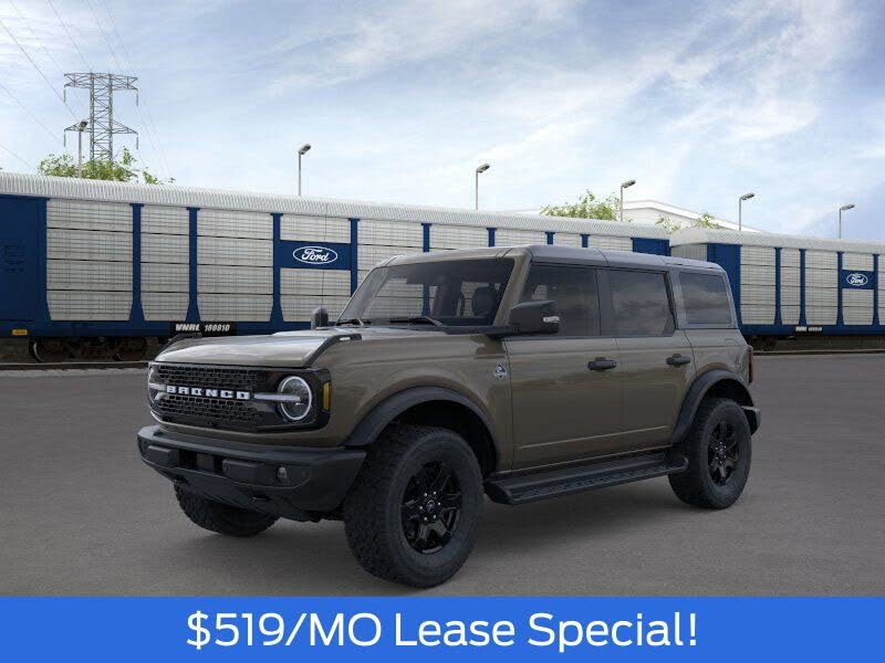 2025 Ford Bronco Outer Banks 4-Door 4WD