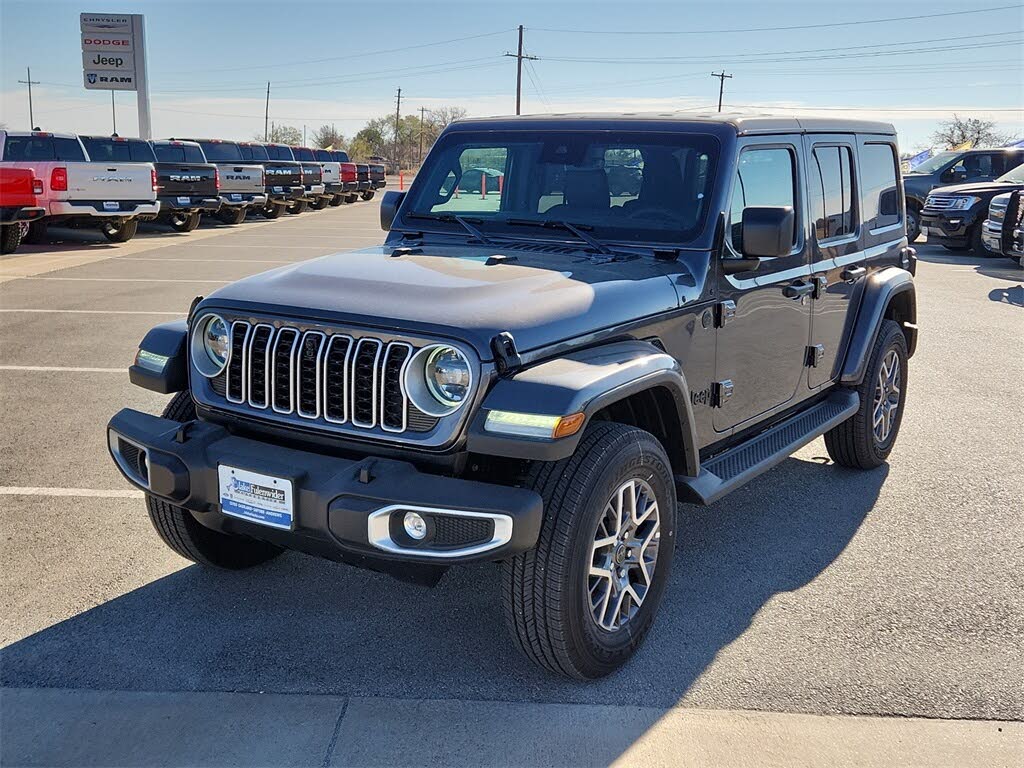 2025 Jeep Wrangler Sahara 4-Door 4WD