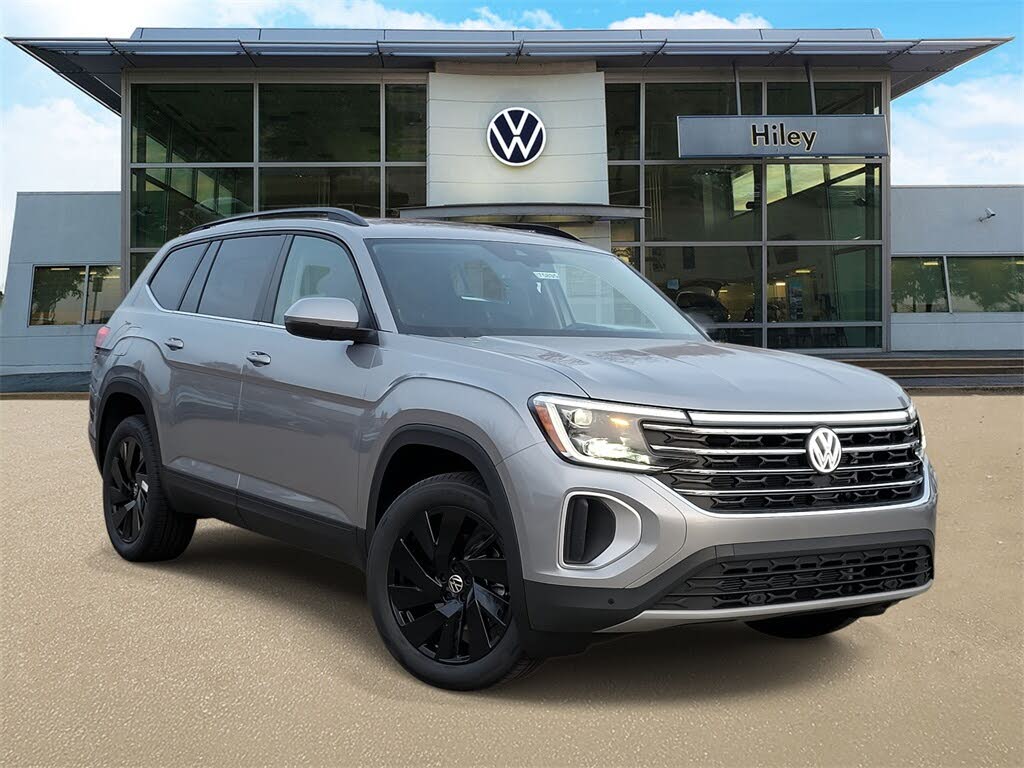 2026 Volkswagen Atlas SE FWD with Technology