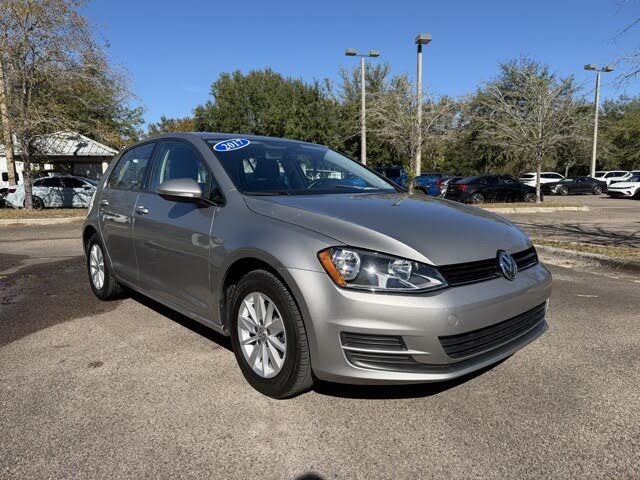2017 Volkswagen Golf TSI S 4-Door FWD