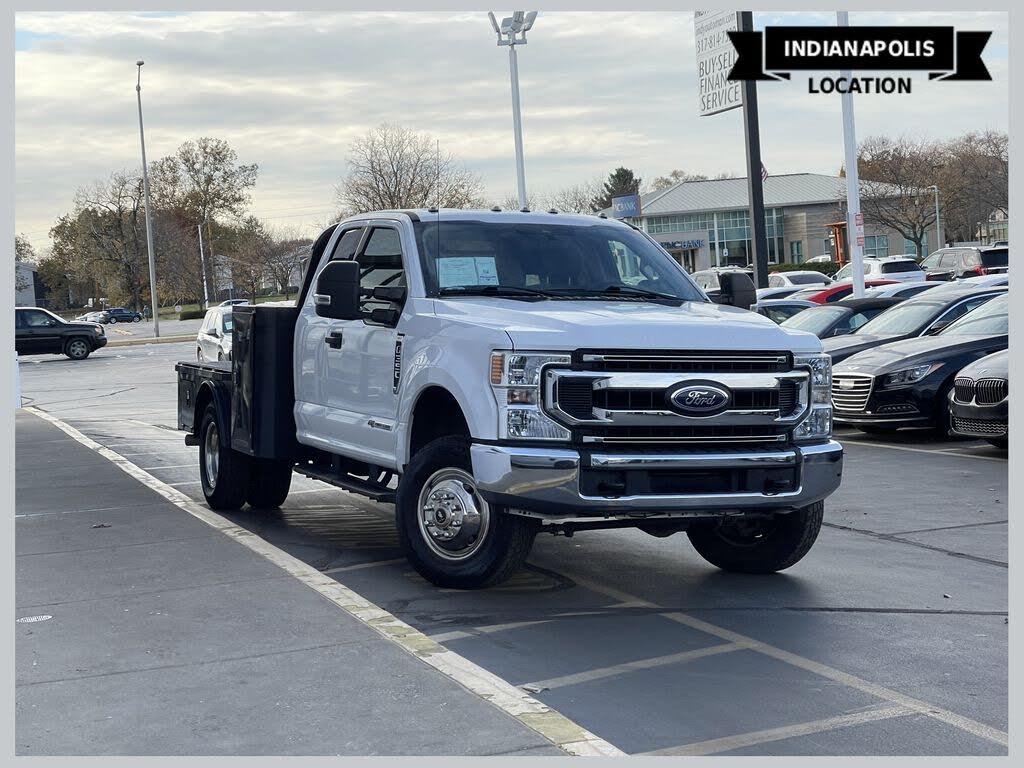 2020 Ford F-350 Super Duty Chassis XLT SuperCab DRW 4WD