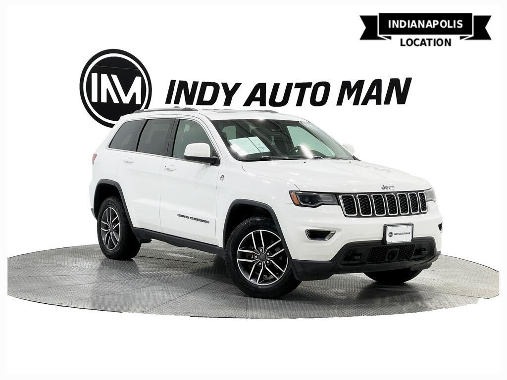 2020 Jeep Grand Cherokee Laredo 4WD