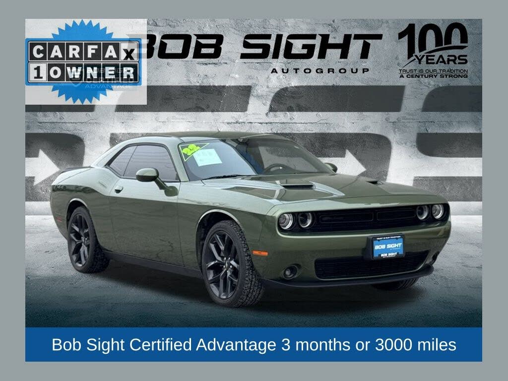 2022 Dodge Challenger SXT RWD