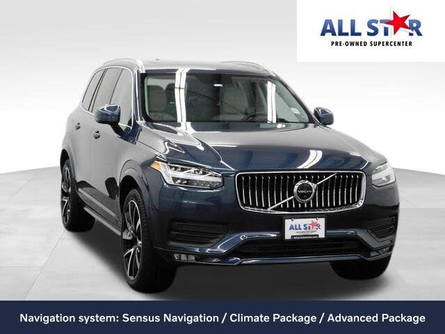 2022 Volvo XC90 T6 Momentum 7-Passenger AWD