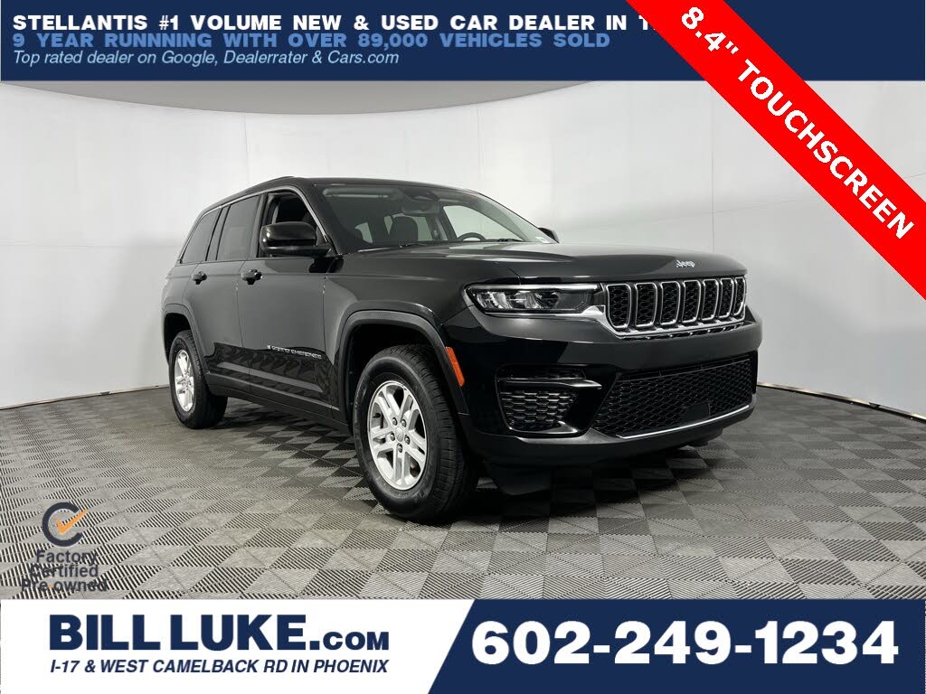 2023 Jeep Grand Cherokee Laredo RWD