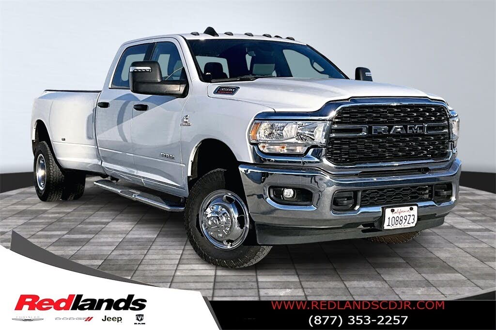 2024 RAM 3500 Big Horn Crew Cab LB DRW 4WD