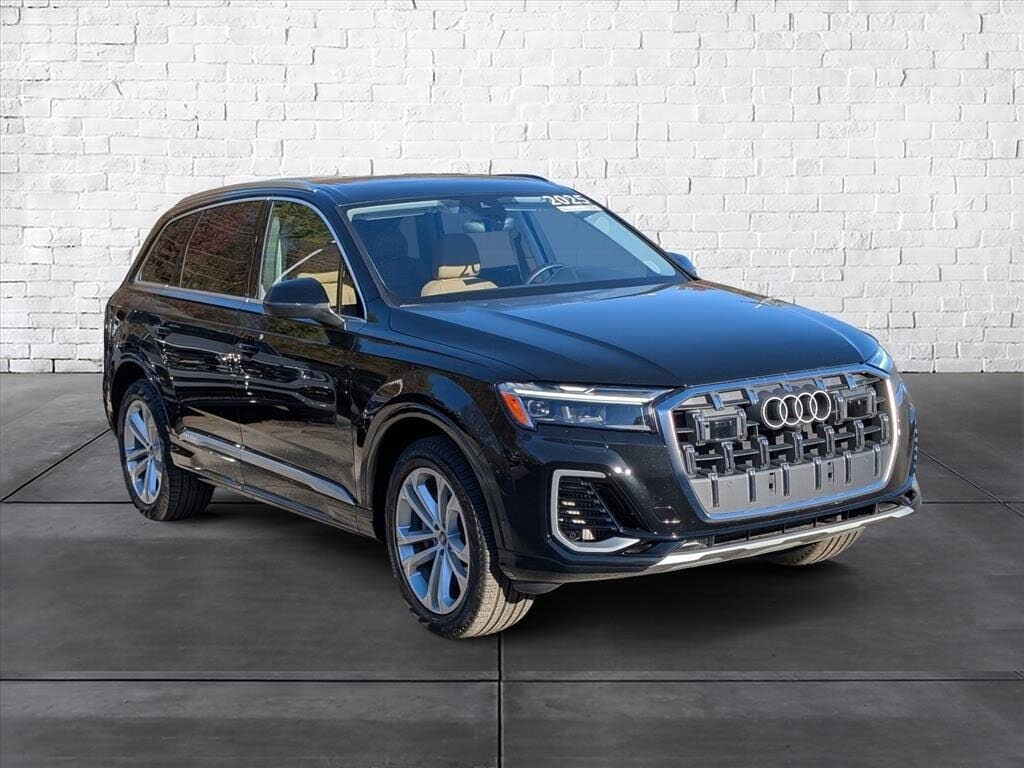 2025 Audi Q7 quattro Premium Plus 55 TFSI