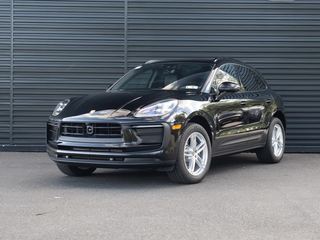 2025 Porsche Macan