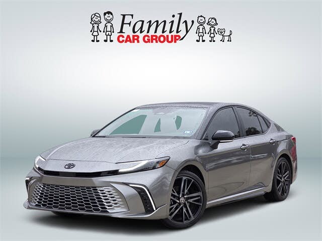 2025 Toyota Camry XSE FWD