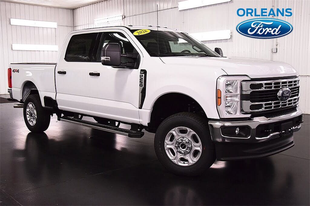 2026 Ford F-250 Super Duty XLT Crew Cab 4WD