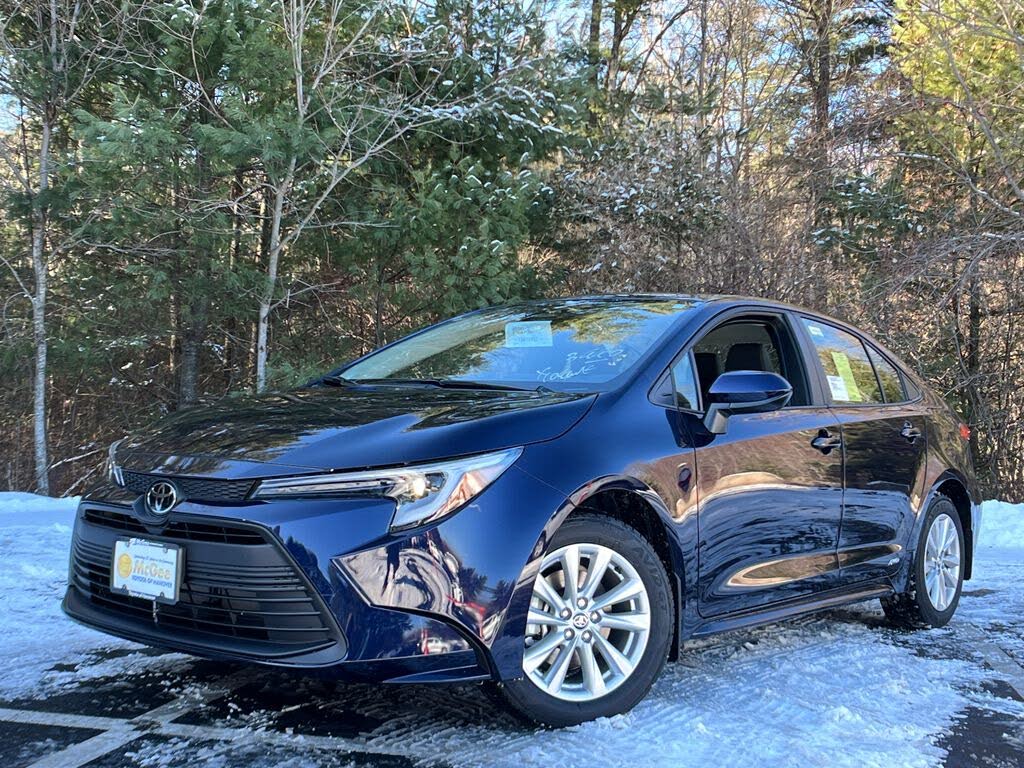 2026 Toyota Corolla Hybrid LE AWD