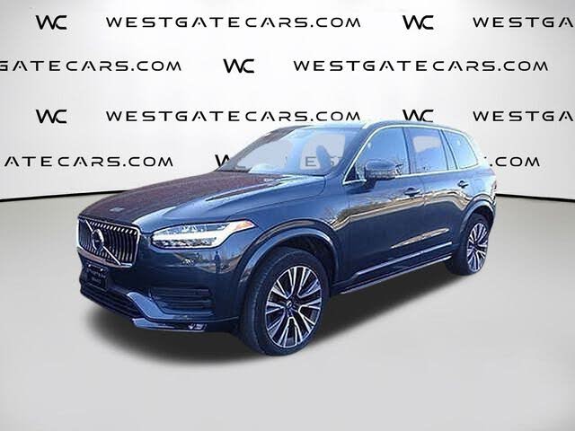 2022 Volvo XC90 T6 Momentum 7-Passenger AWD