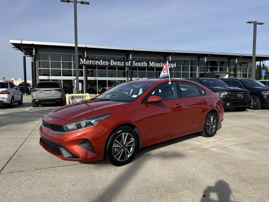 2023 Kia Forte LX FWD