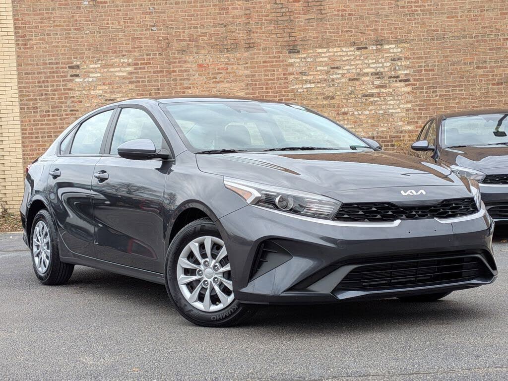 2024 Kia Forte LXS FWD