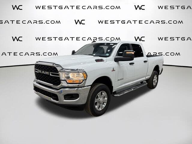 2024 RAM 2500 Big Horn Crew Cab 4WD