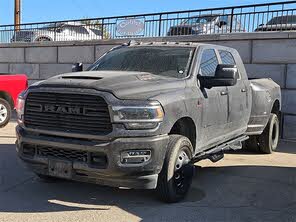 RAM 3500 Laramie Mega Cab DRW 4WD