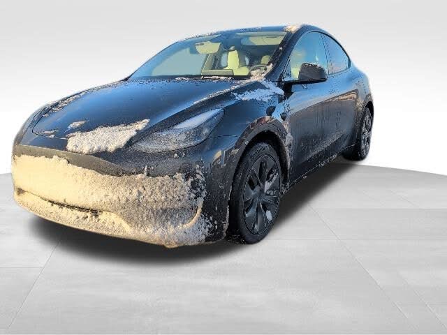 2025 Tesla Model Y Long Range RWD