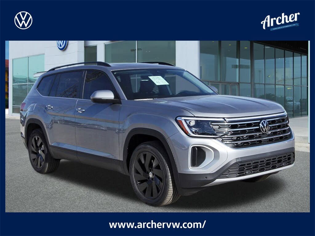 2026 Volkswagen Atlas SE FWD with Technology