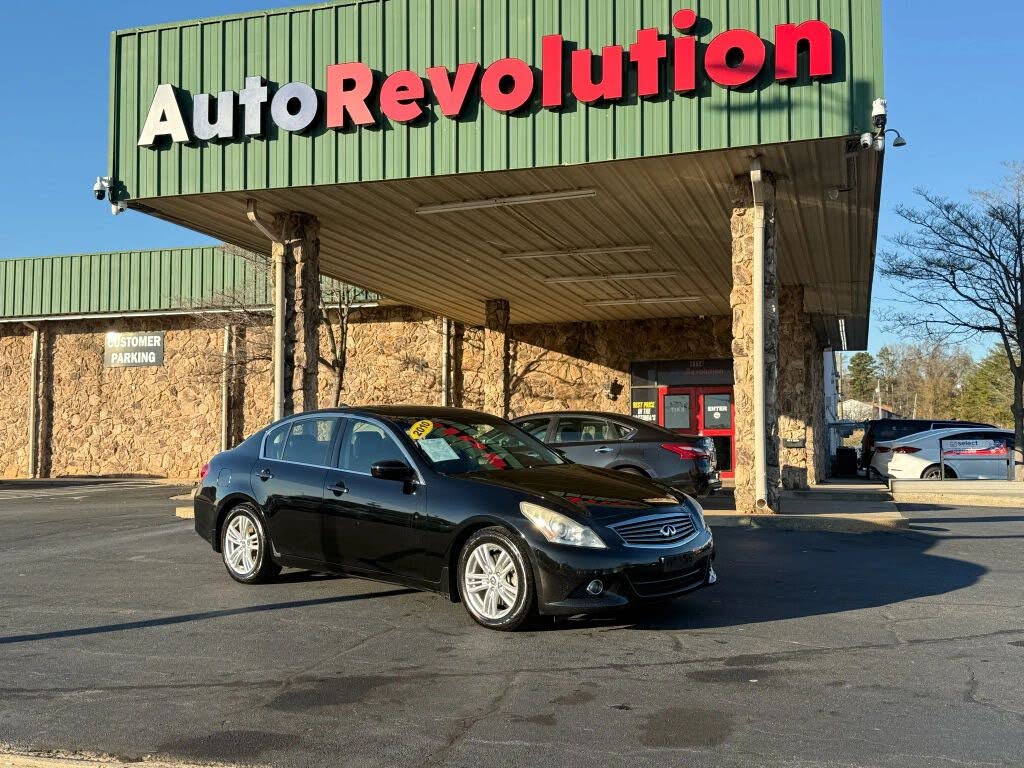 2010 INFINITI G37 Journey Sedan RWD