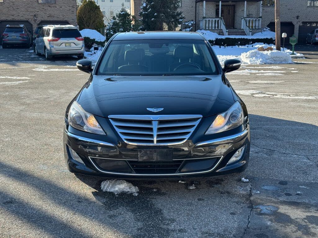 2012 Hyundai Genesis 5.0 R-Spec RWD