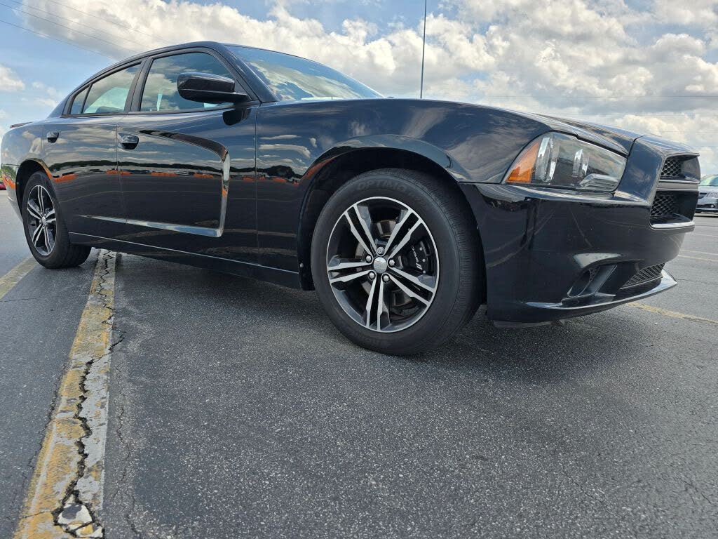 2013 Dodge Charger SXT AWD