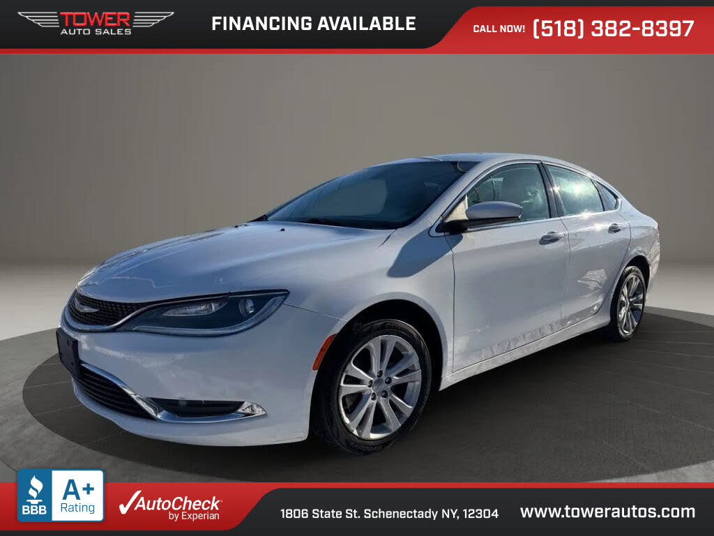 2016 Chrysler 200 Limited Sedan FWD