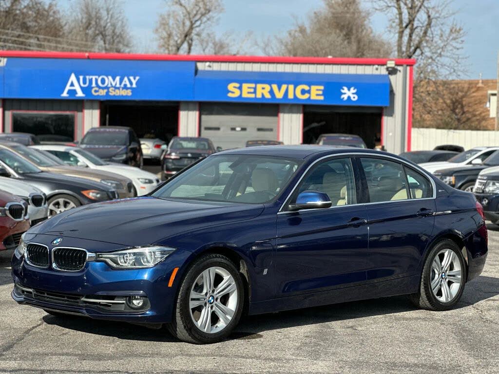 2017 BMW 3 Series 330e iPerformance Sedan RWD