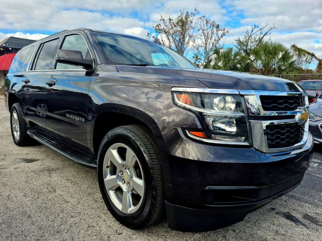 2017 Chevrolet Suburban 1500 LT RWD