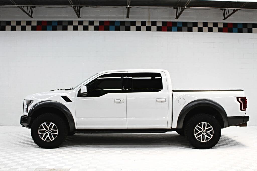 2017 Ford F-150 Raptor SuperCrew 4WD