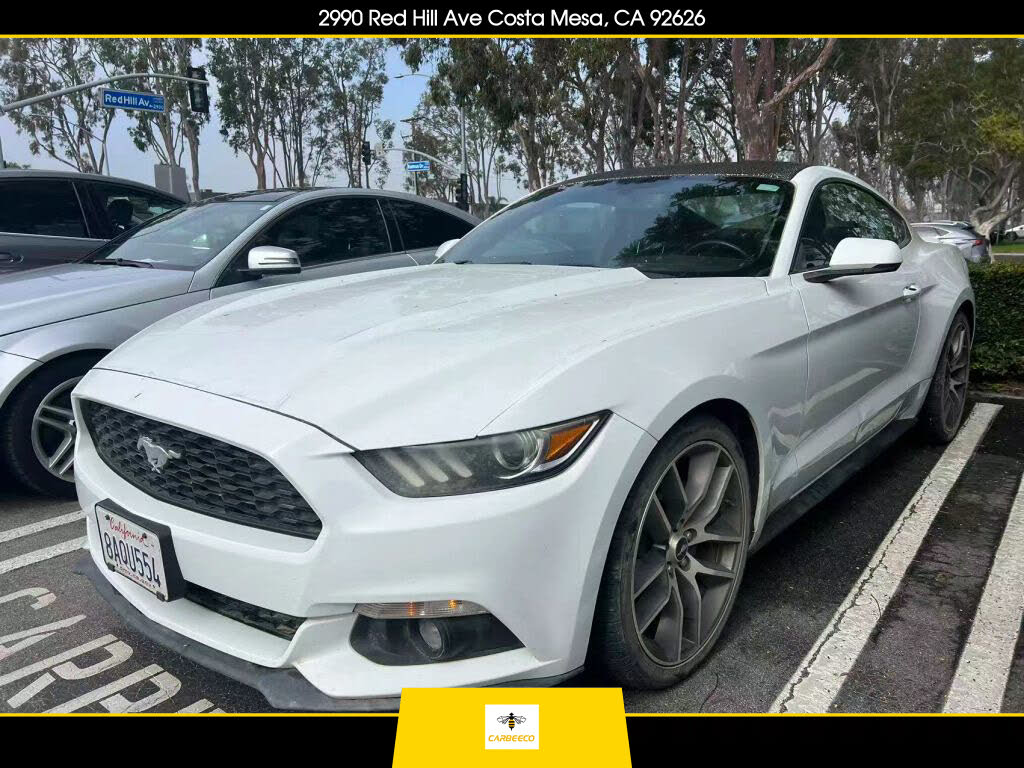 2017 Ford Mustang EcoBoost Premium Coupe RWD
