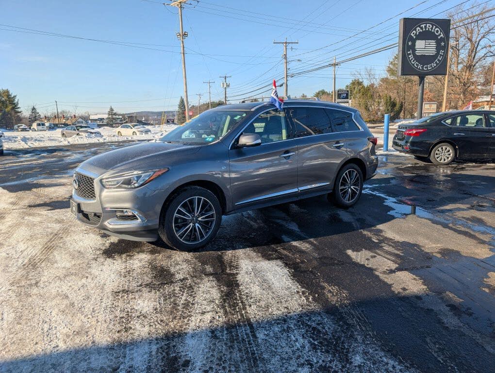 2018 INFINITI QX60 AWD