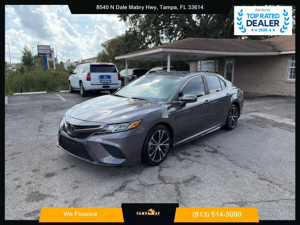 2018 Toyota Camry SE