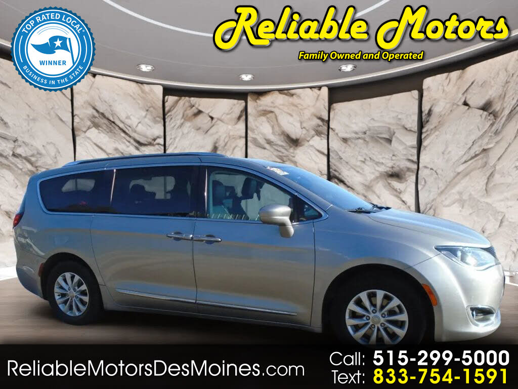 2019 Chrysler Pacifica Touring L FWD