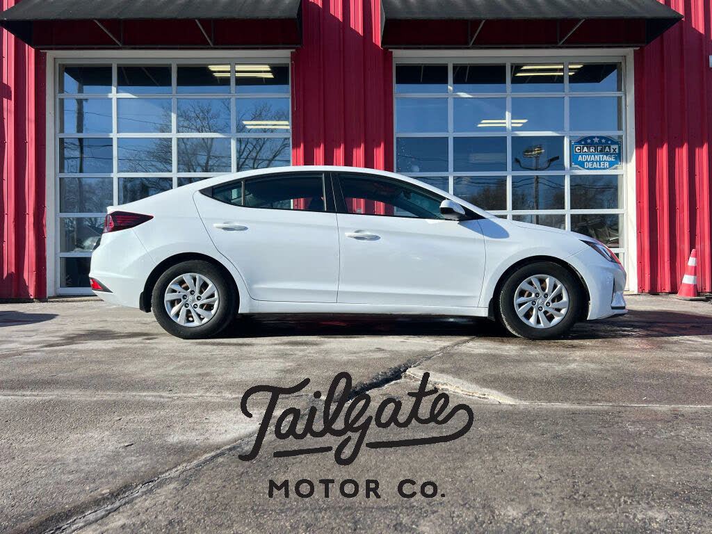 2019 Hyundai Elantra SE FWD
