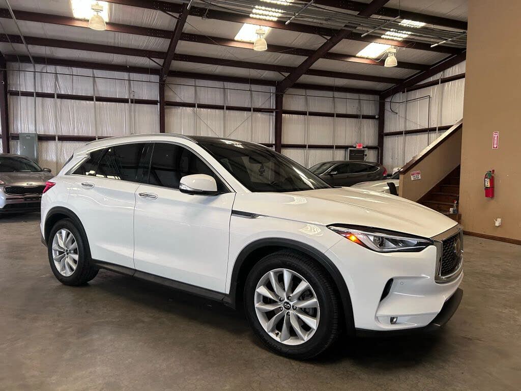 2019 INFINITI QX50 Essential FWD