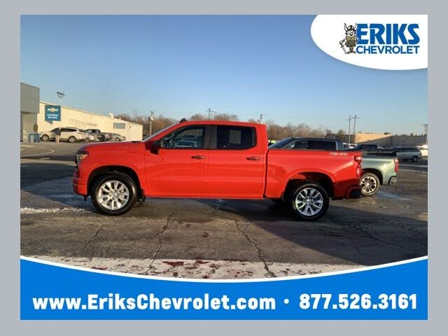 2022 Chevrolet Silverado 1500 Custom Crew Cab 4WD