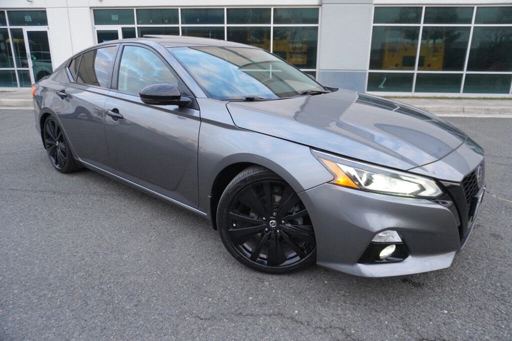 2022 Nissan Altima 2.5 SR FWD