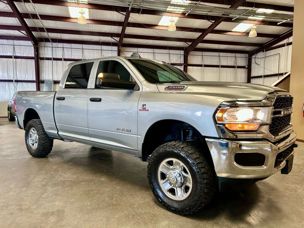 2022 RAM 2500 Tradesman Crew Cab 4WD
