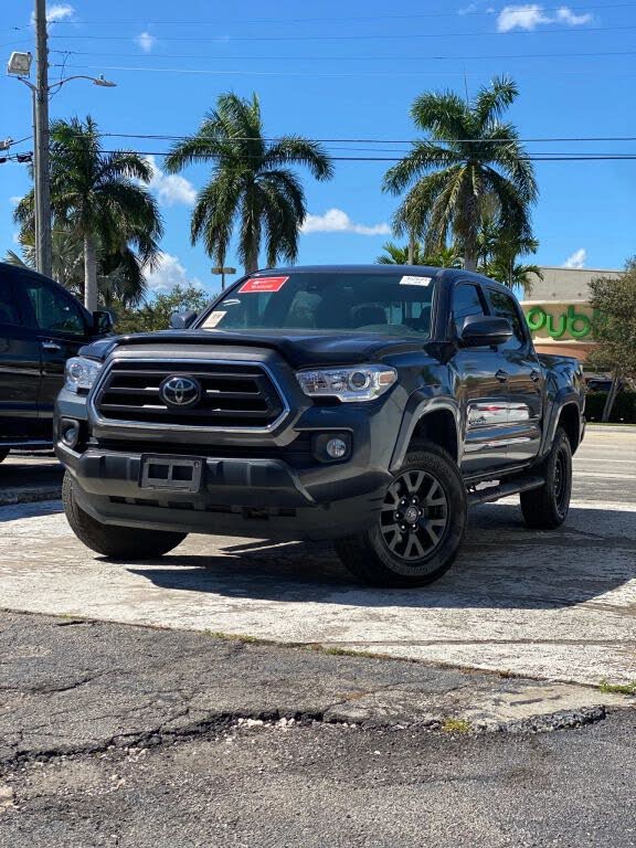 2022 Toyota Tacoma SR5 V6 Double Cab RWD